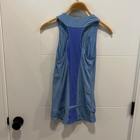 Lululemon  athletic tank top blue size 4 - Picture 7 of 10